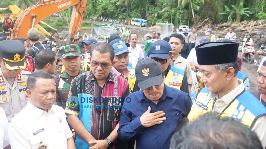 Menteri PU dan Gubernur NTT Tinjau Lokasi Banjir Bandang Mauponggo, Pastikan Percepatan Rehabilitasi Infrastruktur (2)